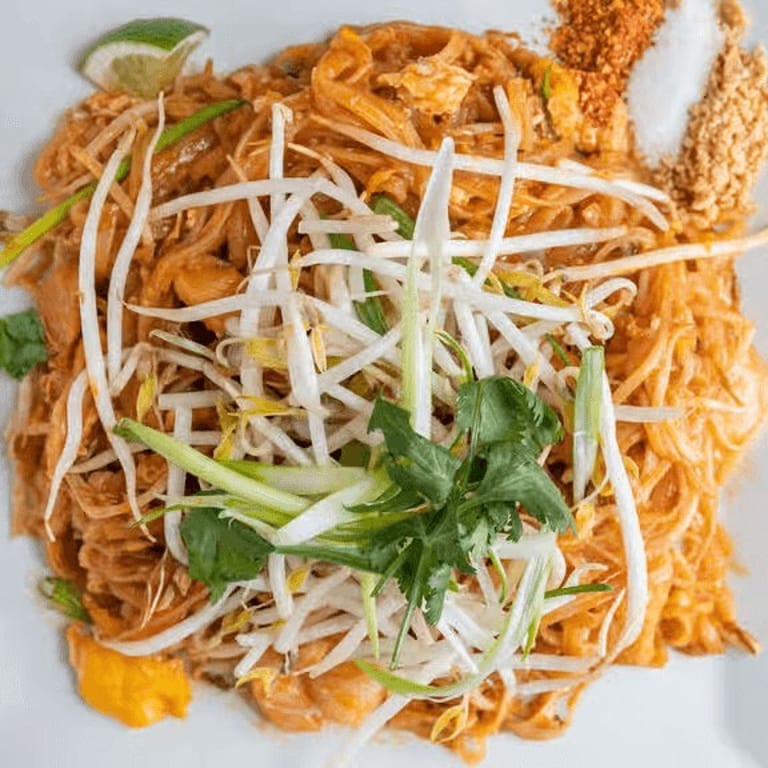Discover Our Thai Dishes